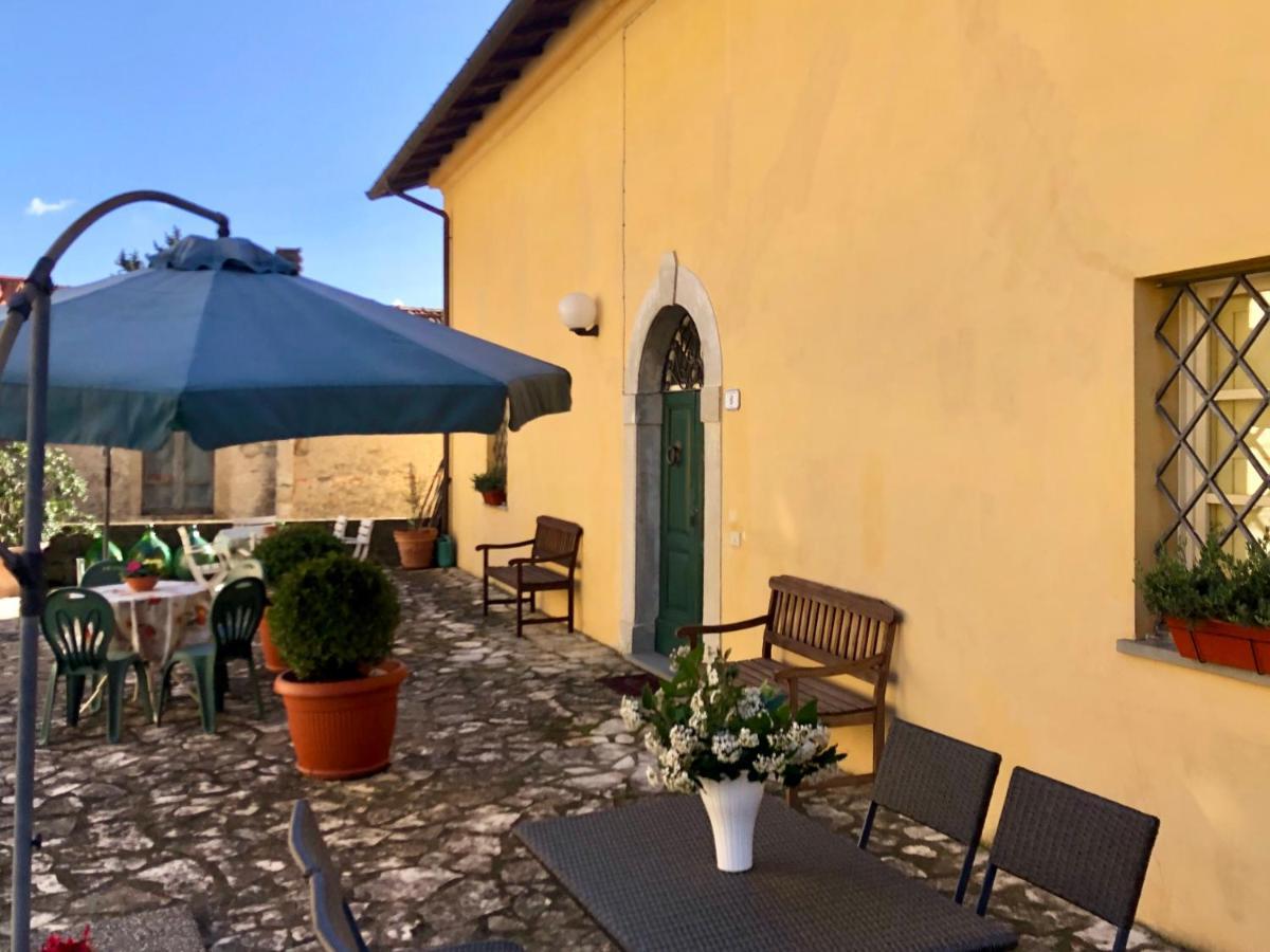 La Vecchia Canonica Фивицано Екстериор снимка